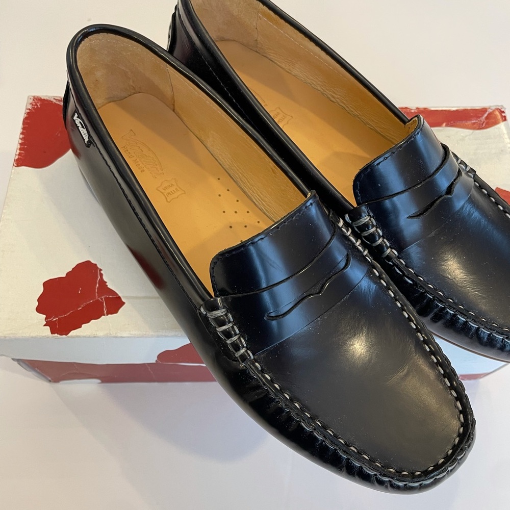 Boys loafer